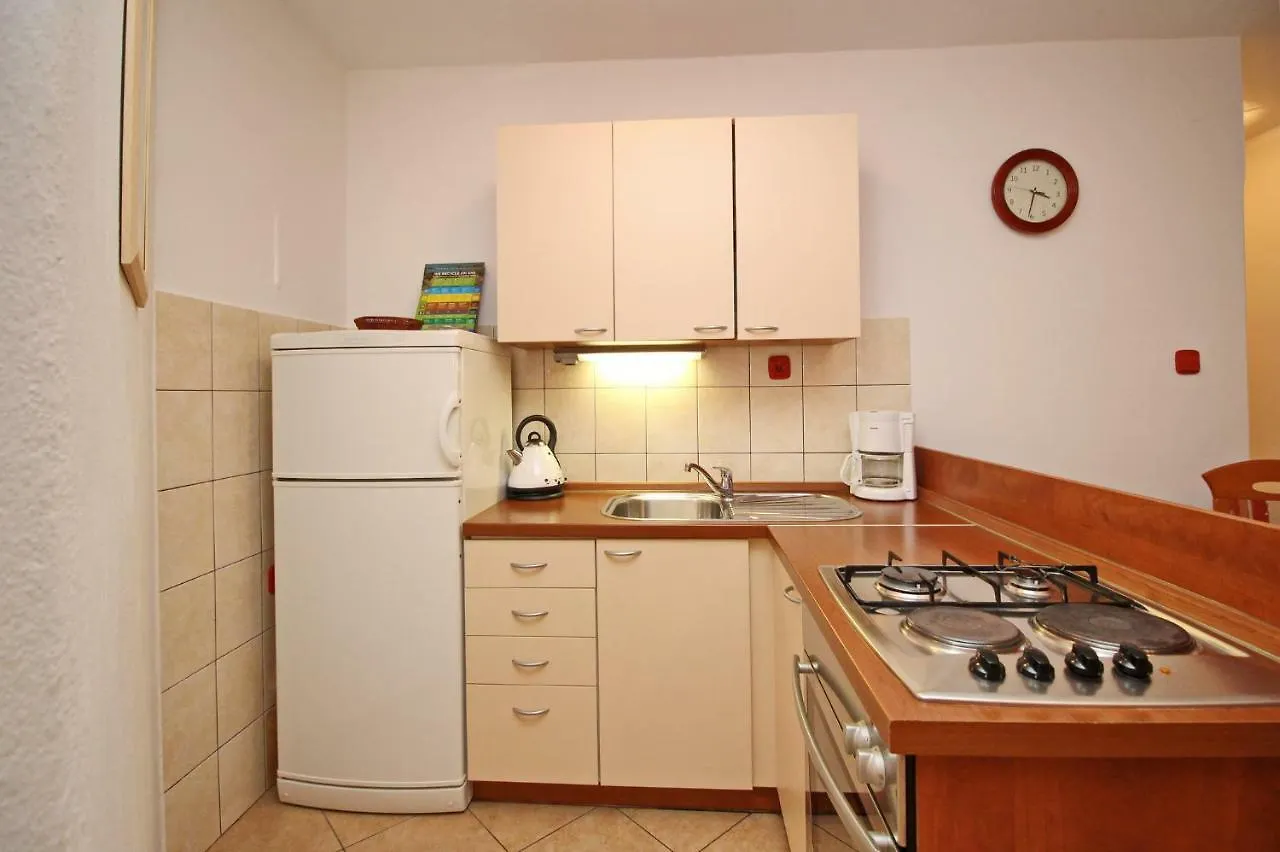Apartments Alex Baska  Croatia